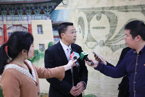 http://www.sus.edu.cn/__local/7/8F/B7/B770B112244C94759674D30C717_482111A6_16C47.jpg